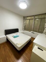 The Lakeshore (D22), Condominium #567690011